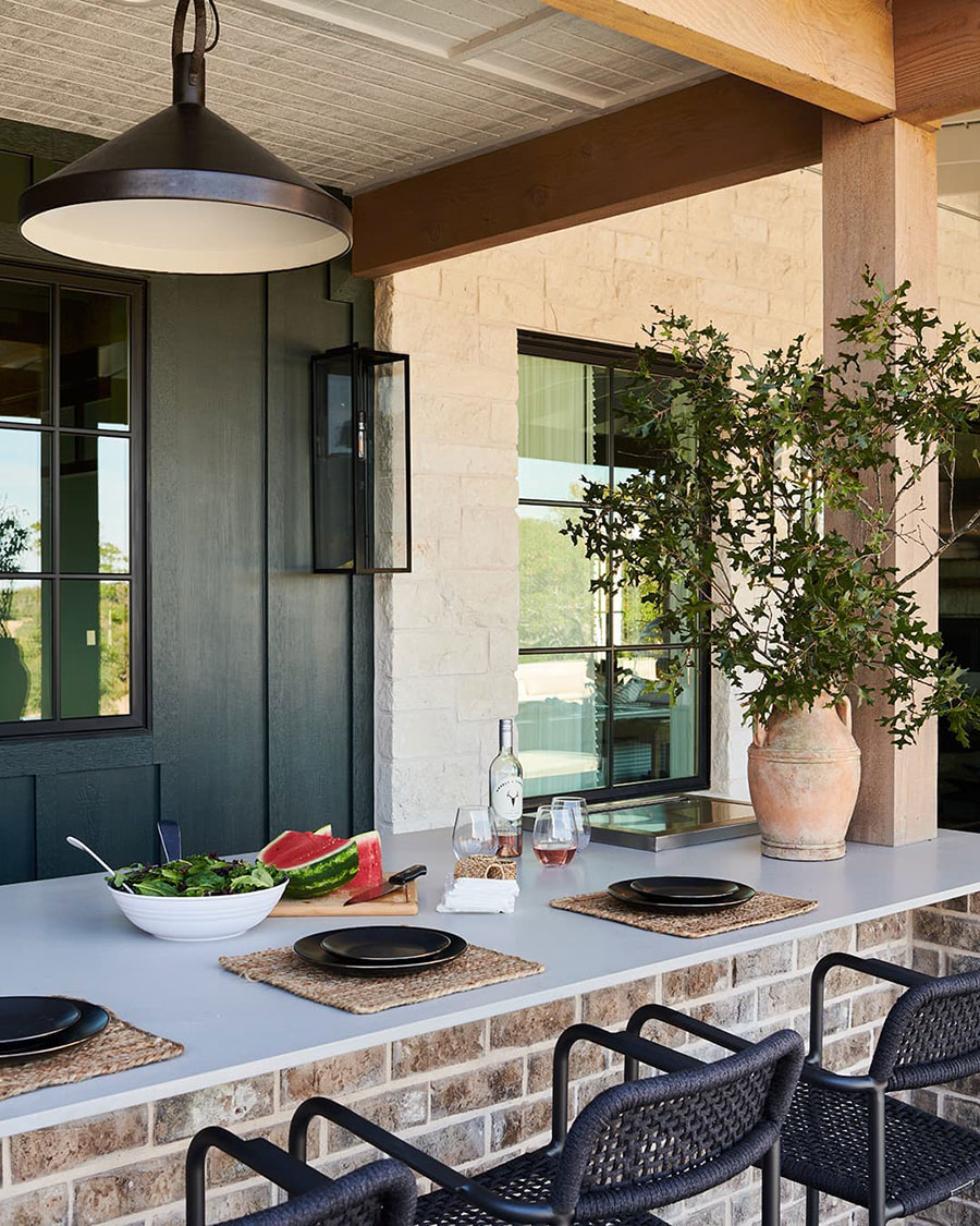 outdoor dining area